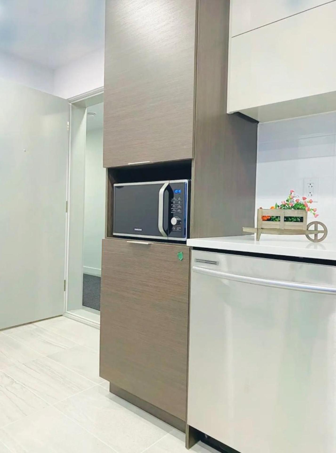 Le Bijou Airhome One Or Two Bedroom Suite 몬트리올 외부 사진